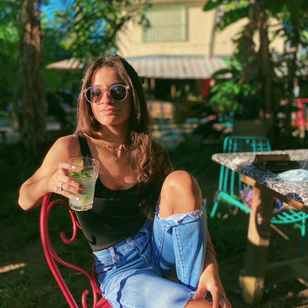 Meet your Posher, Pamela